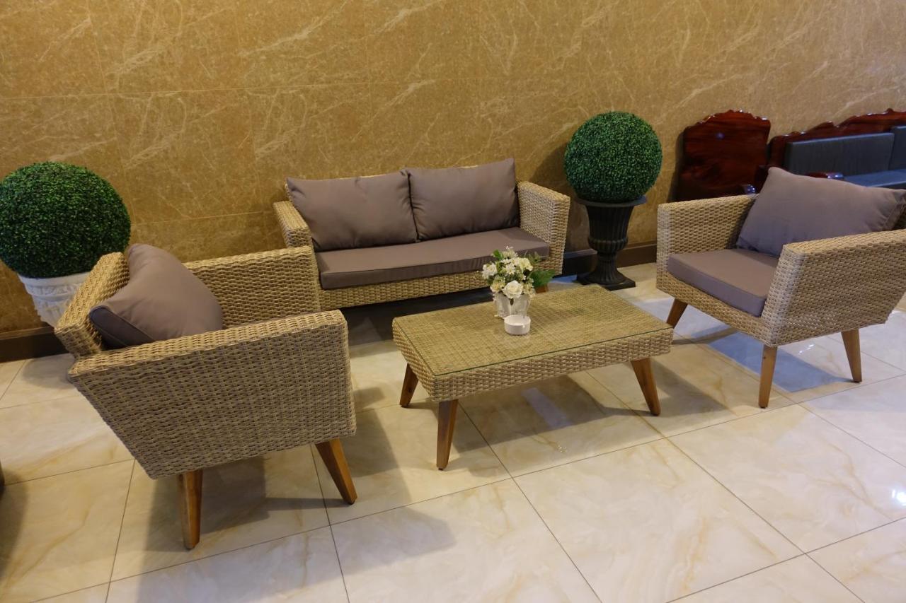 Serene Hotel Pattaya Extérieur photo