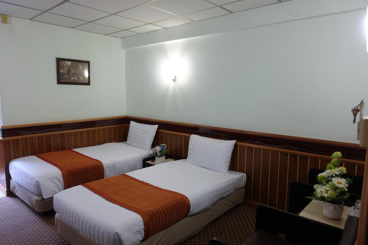Serene Hotel Pattaya Extérieur photo