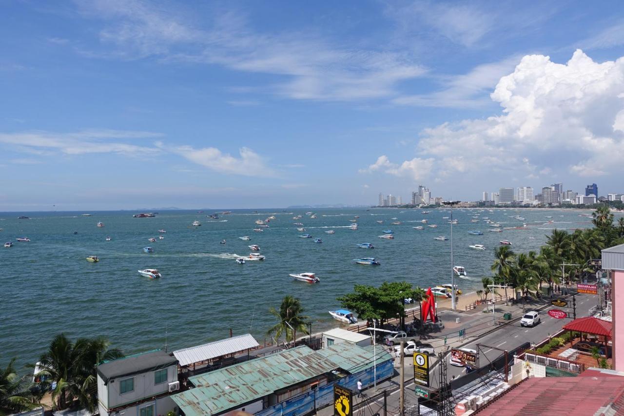 Serene Hotel Pattaya Extérieur photo